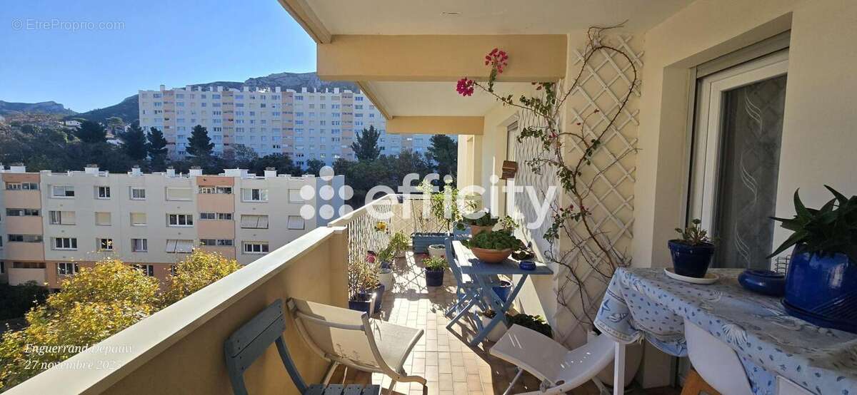 Appartement à MARSEILLE-11E