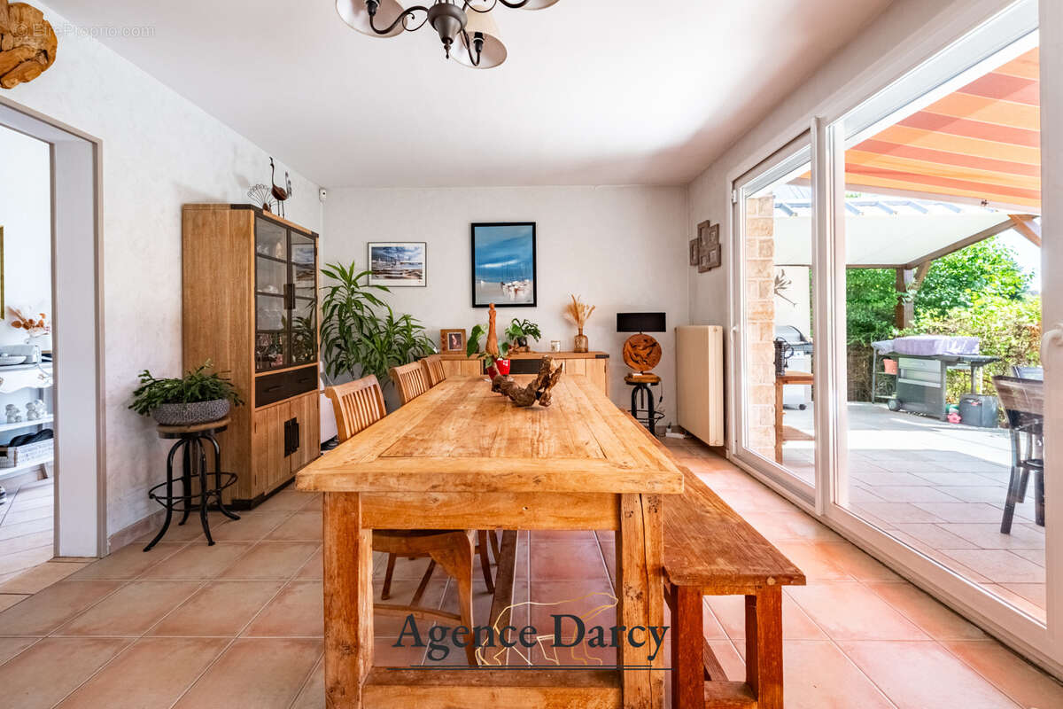 Maison t6 nuits-saint-georges avec piscine - photo 4