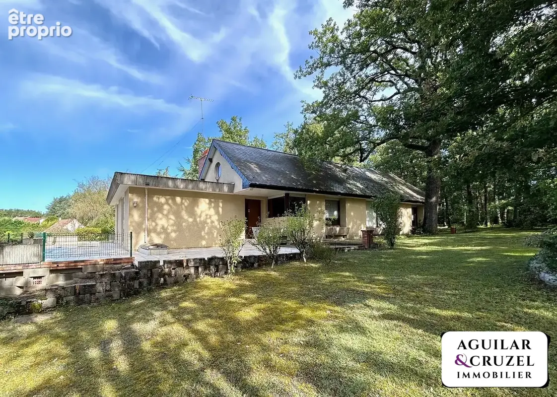 Maison à LE SUBDRAY