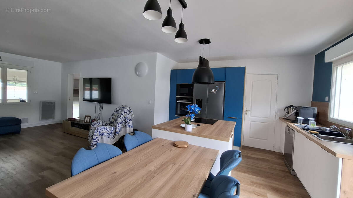 Maison à SAINTE-PAZANNE