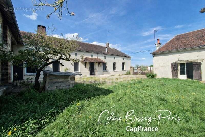 Maison à AUXON