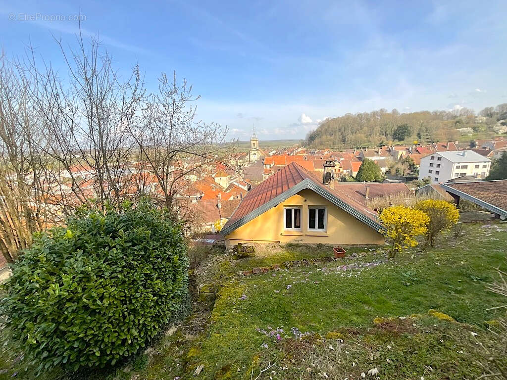 Maison à JUSSEY
