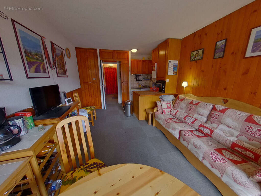 Appartement à LES THUILES