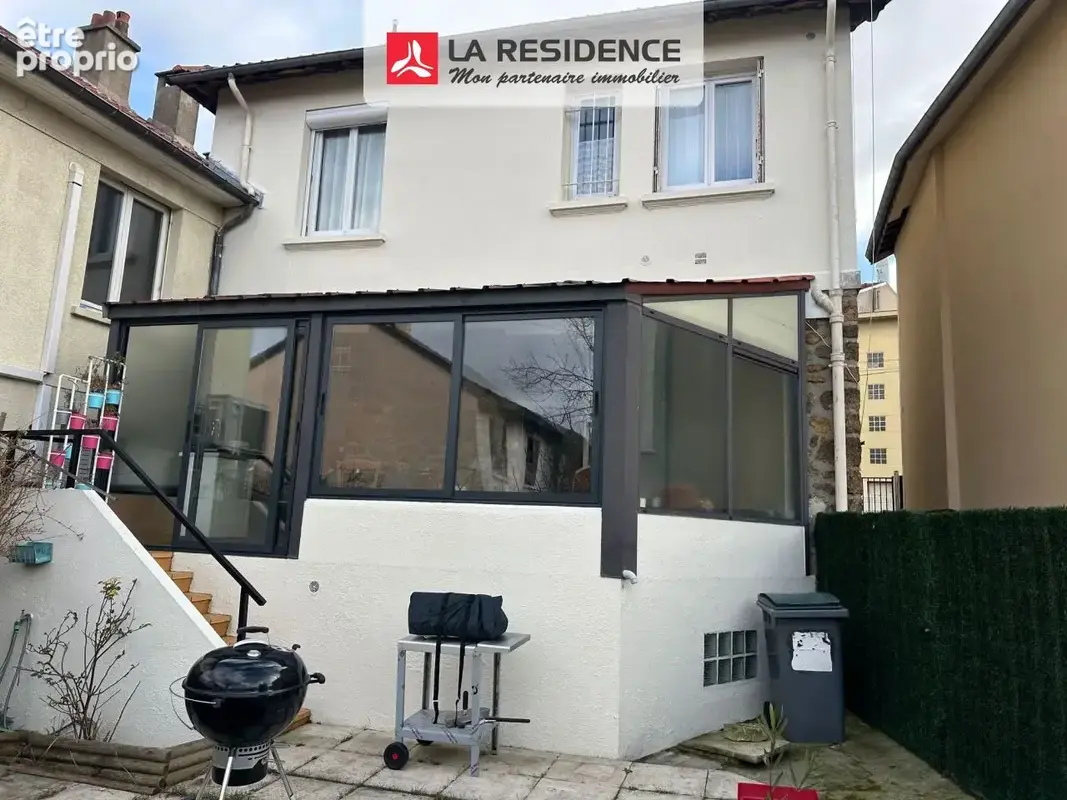Maison 160 m² à Stains  - photo 2