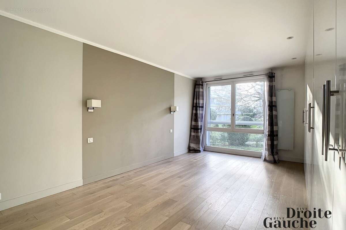Appartement à SEVRES