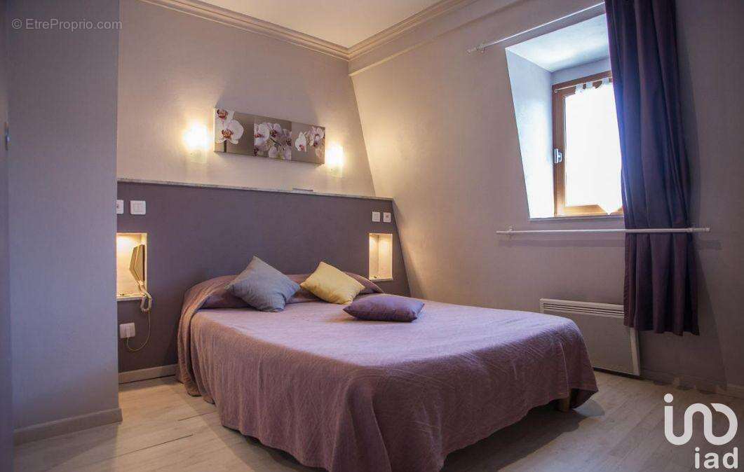 Photo 7 - Commerce à CREYSSE