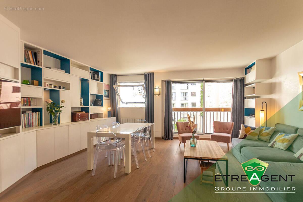 Appartement à PARIS-16E