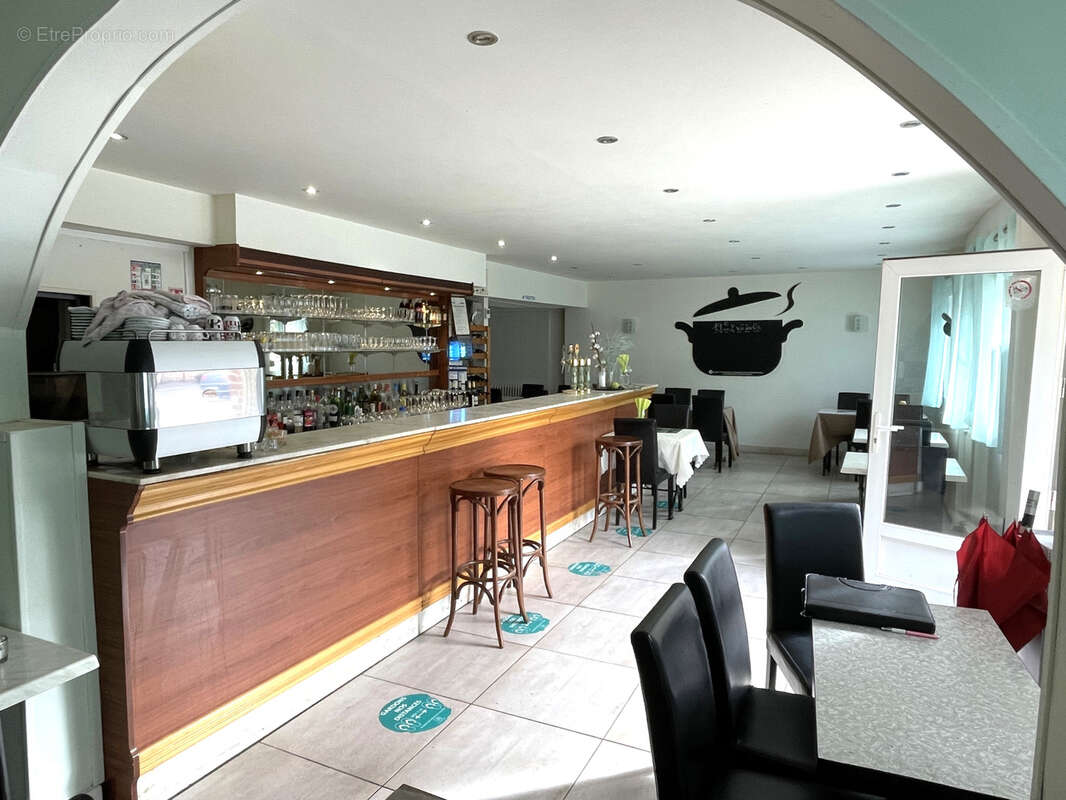 Commerce à SAINT-QUENTIN