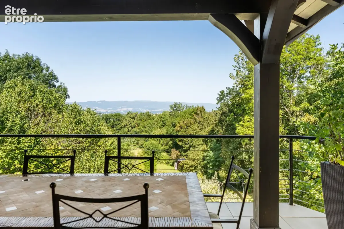 EXCLUSIVITE ! À Mûres - Villa très bon état - Piscine - Terrain 2758 m2 - photo 9