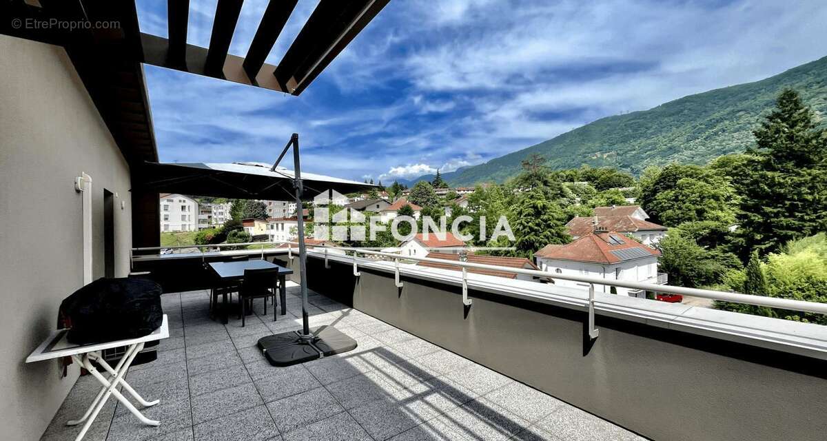 Appartement à VIZILLE