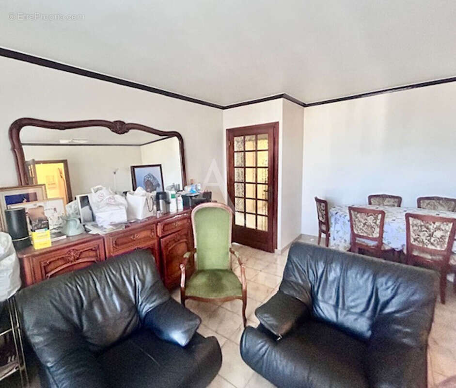 Appartement à LE BOURGET