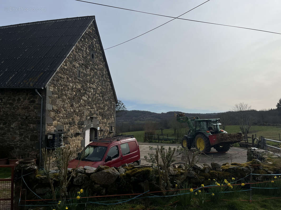 Maison à CHALVIGNAC