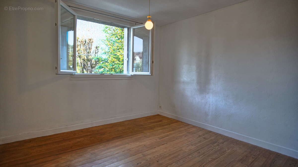 Maison à BOURRON-MARLOTTE