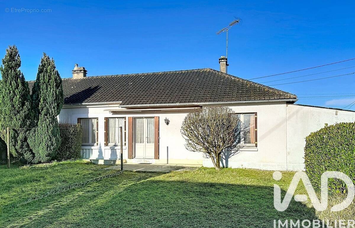 Photo 1 - Maison à CHALETTE-SUR-LOING