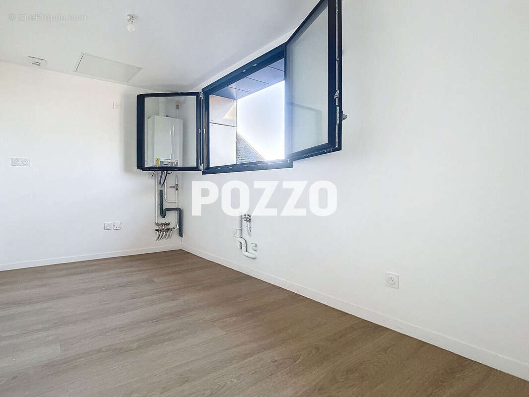 Appartement à DONVILLE-LES-BAINS