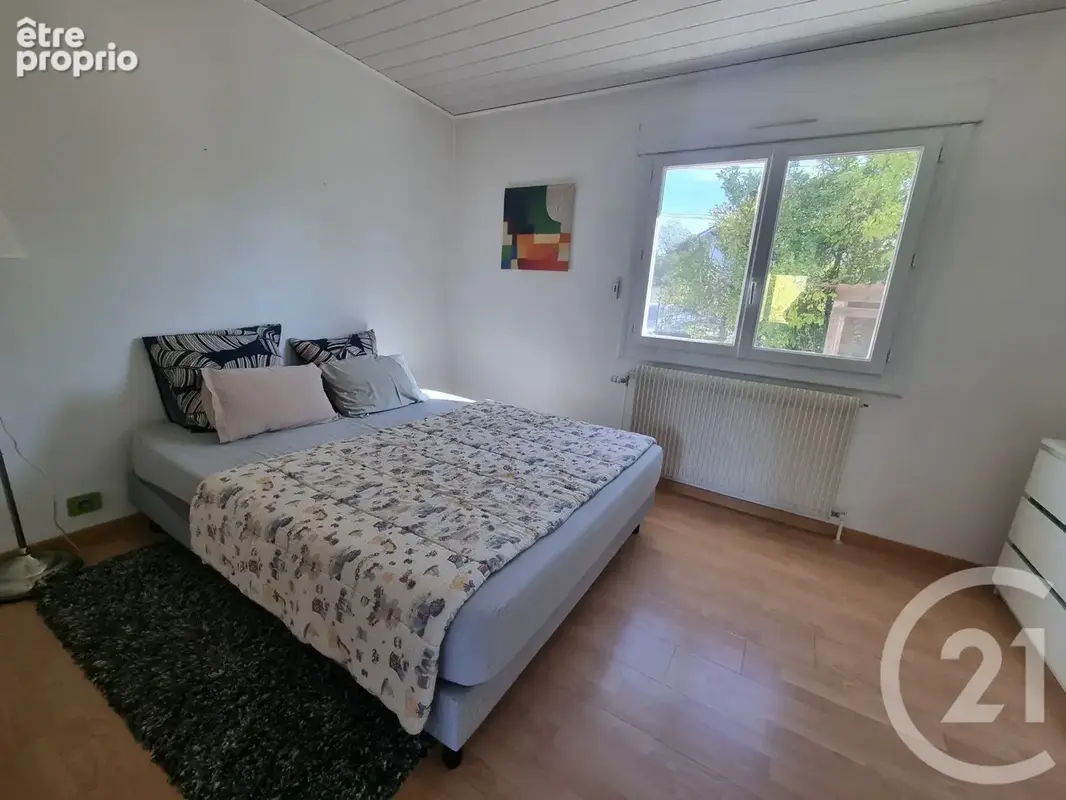 Maison 4 pièces 85 m² à vendre à La Chapelle-Naude (71500) - photo 9