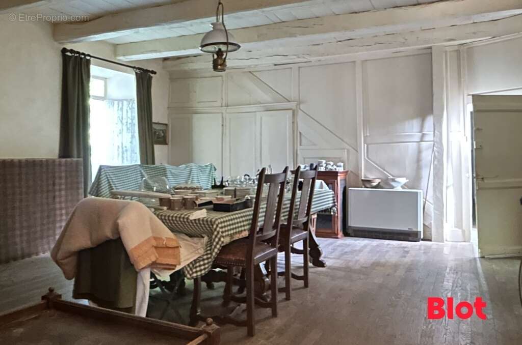 Maison à ERCE-PRES-LIFFRE
