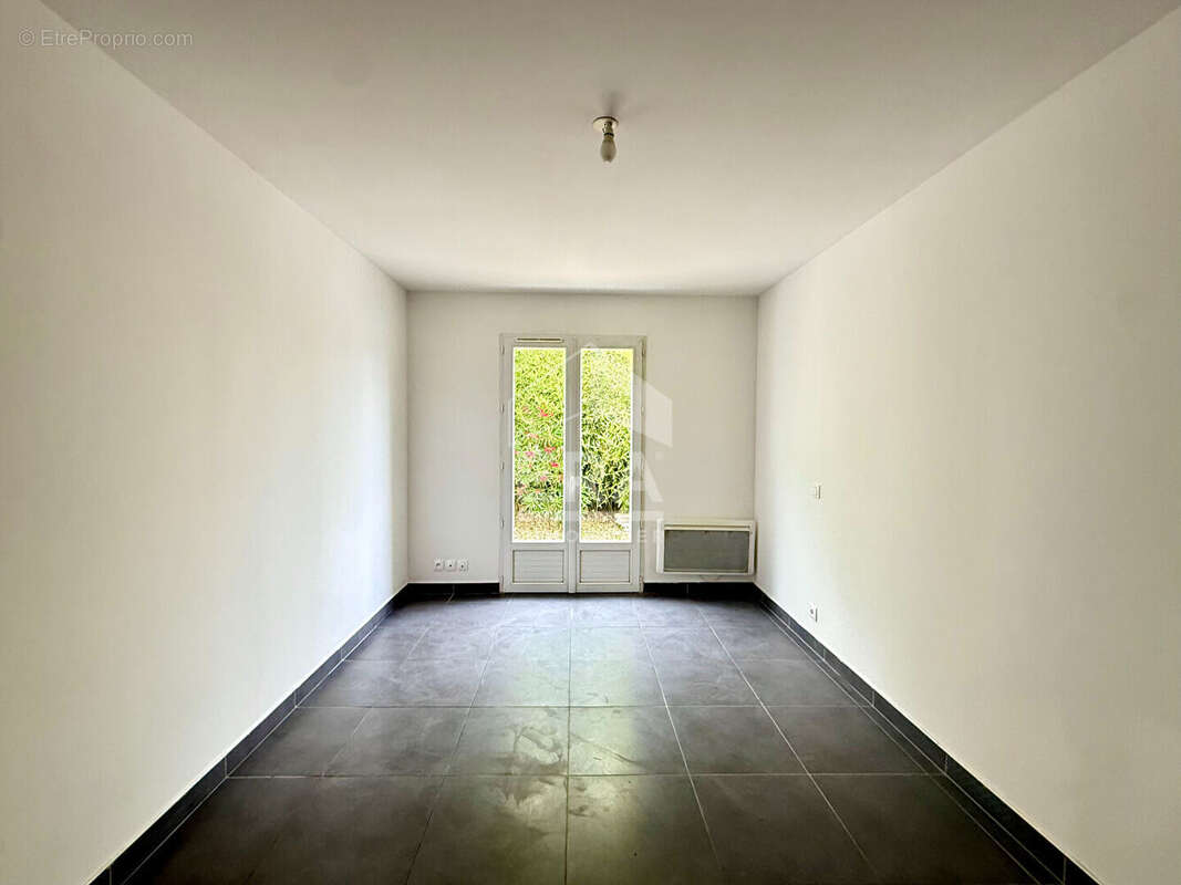Belle maison plain-pied - 3 chambres - quartier calme - photo 7