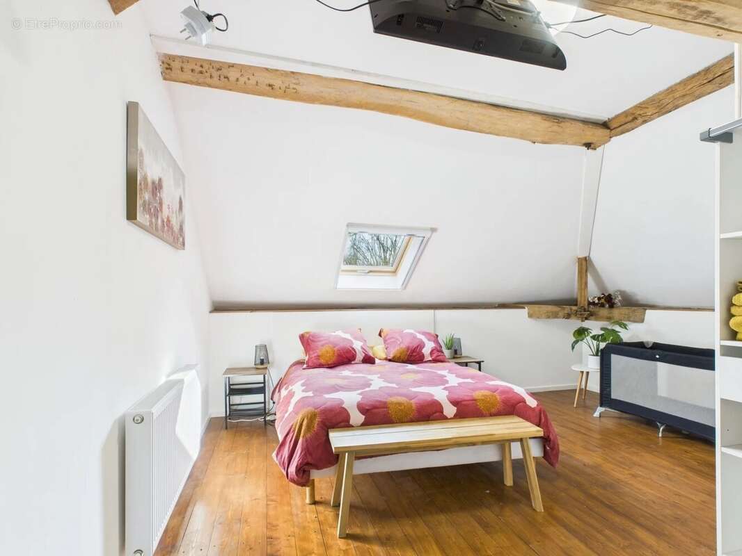 Maison à SAINT-MEARD-DE-DRONE