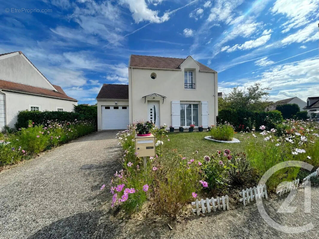 Maison à SAINT-MARD