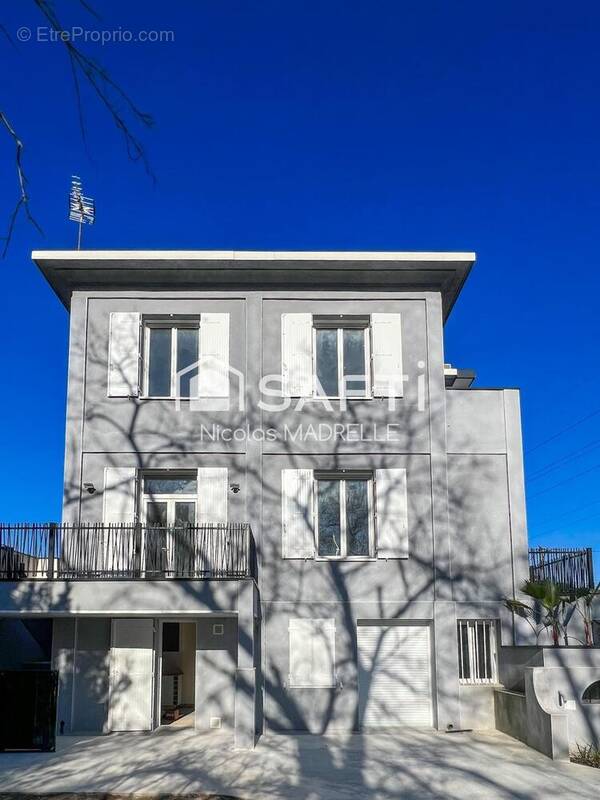 Photo 1 - Maison à AMBARES-ET-LAGRAVE