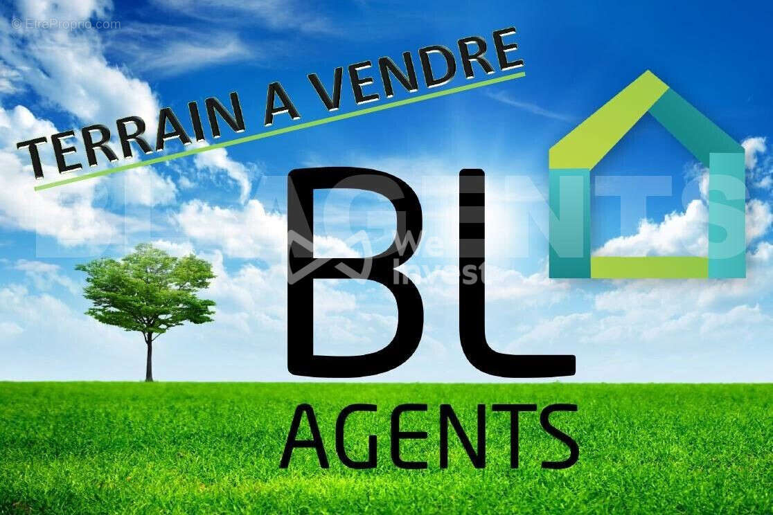 Terrain à LA LANDE-DE-FRONSAC