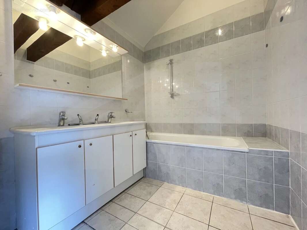 Appartement 5P+C - 104m2 - photo 9