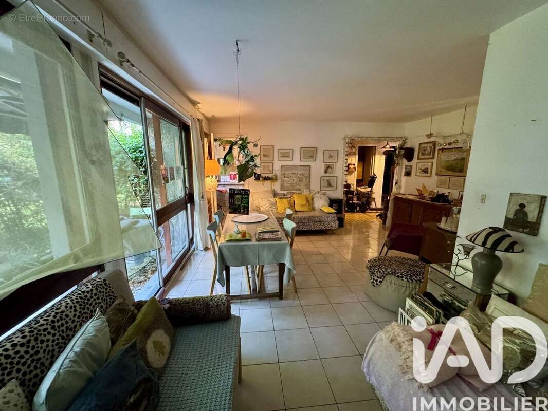 Photo 6 - Appartement à CHILLY-MAZARIN