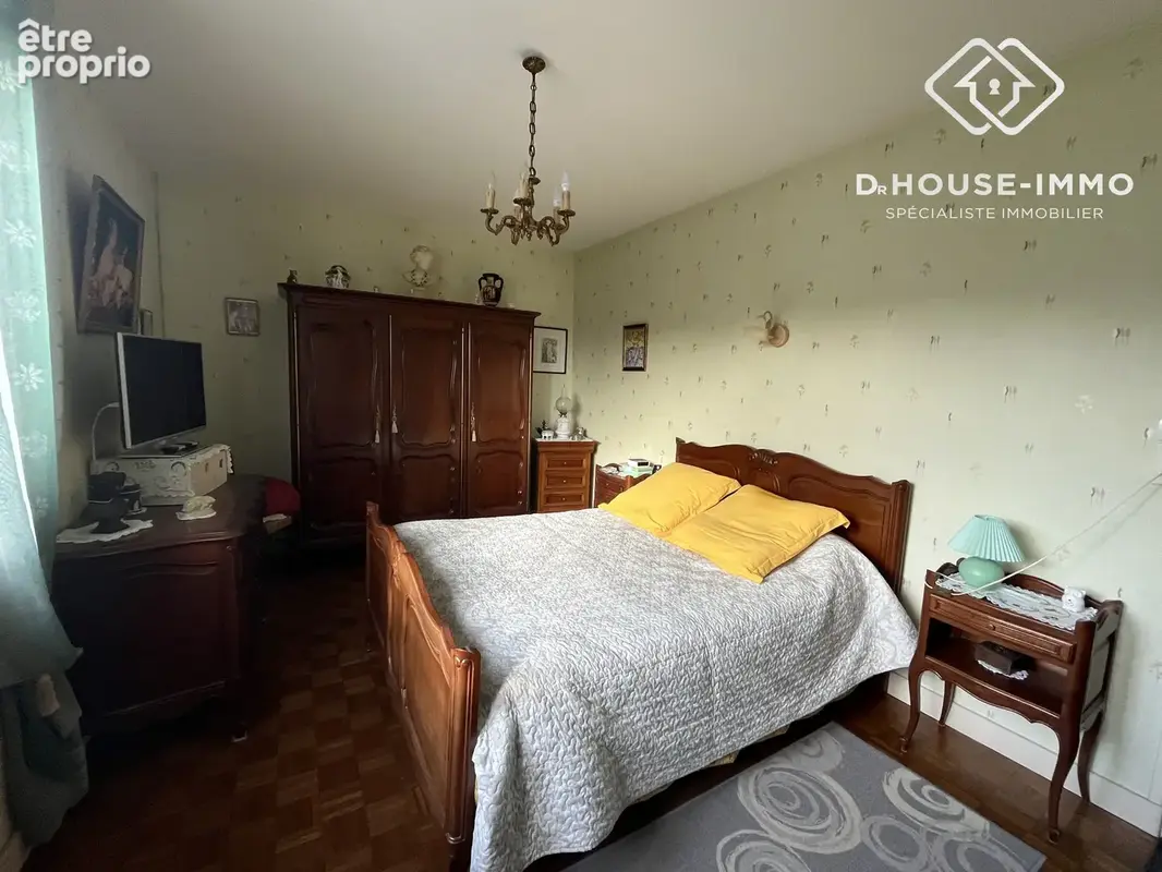 Maison 7 pièces 138 m² à vendre à Nontron (24300) - photo 8