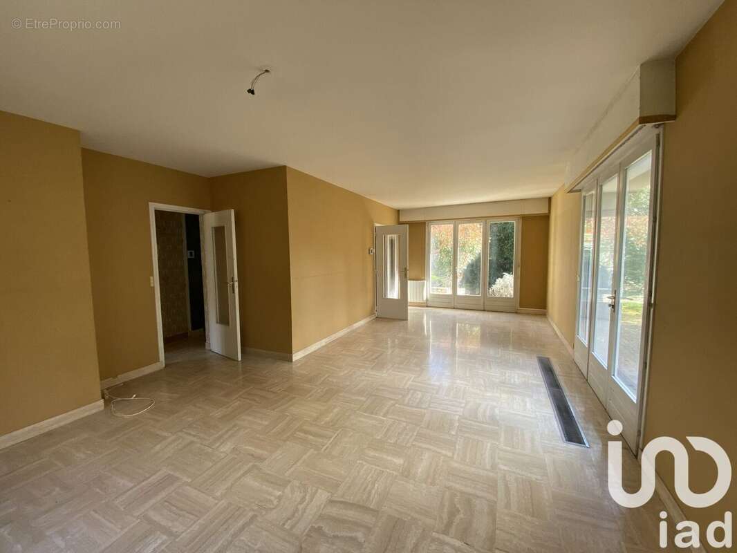 Photo 4 - Maison à MALESHERBES