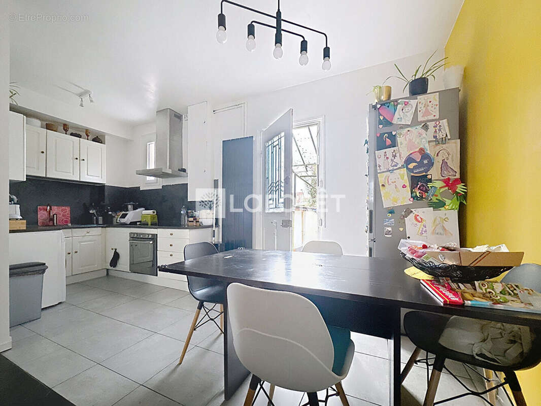 Maison à CHAMPIGNY-SUR-MARNE