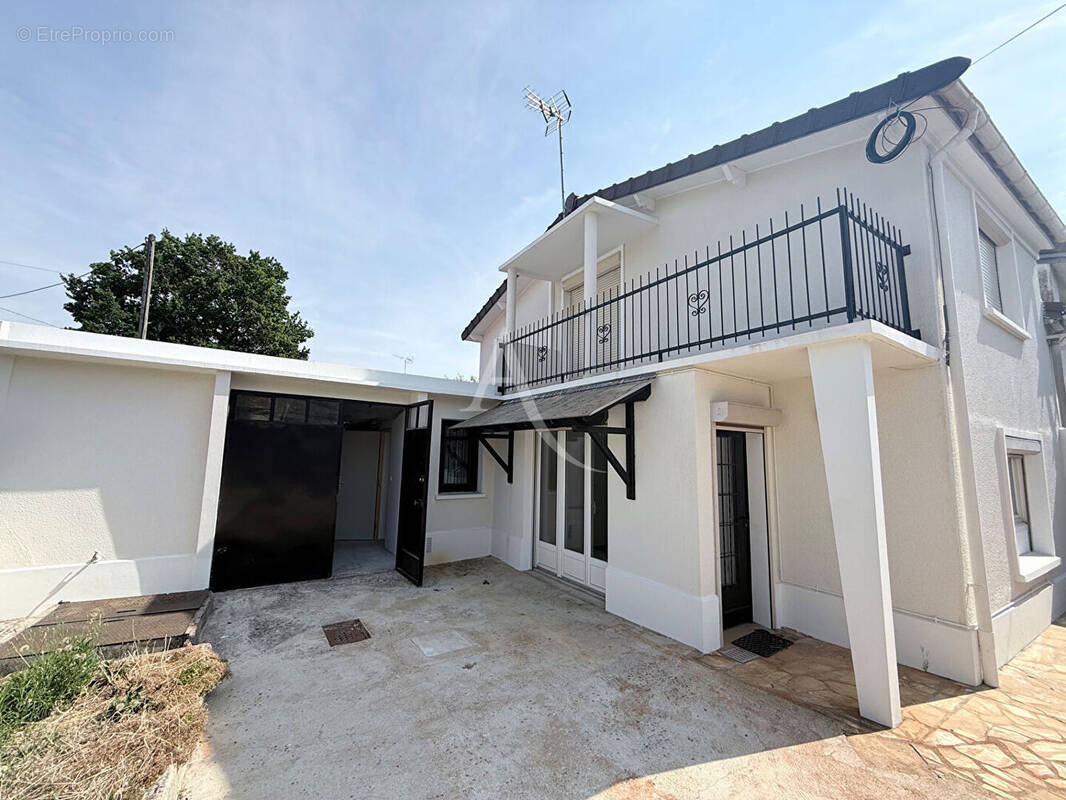 Maison à CHELLES