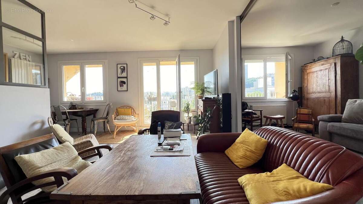 Photo 3 - Appartement à TASSIN-LA-DEMI-LUNE