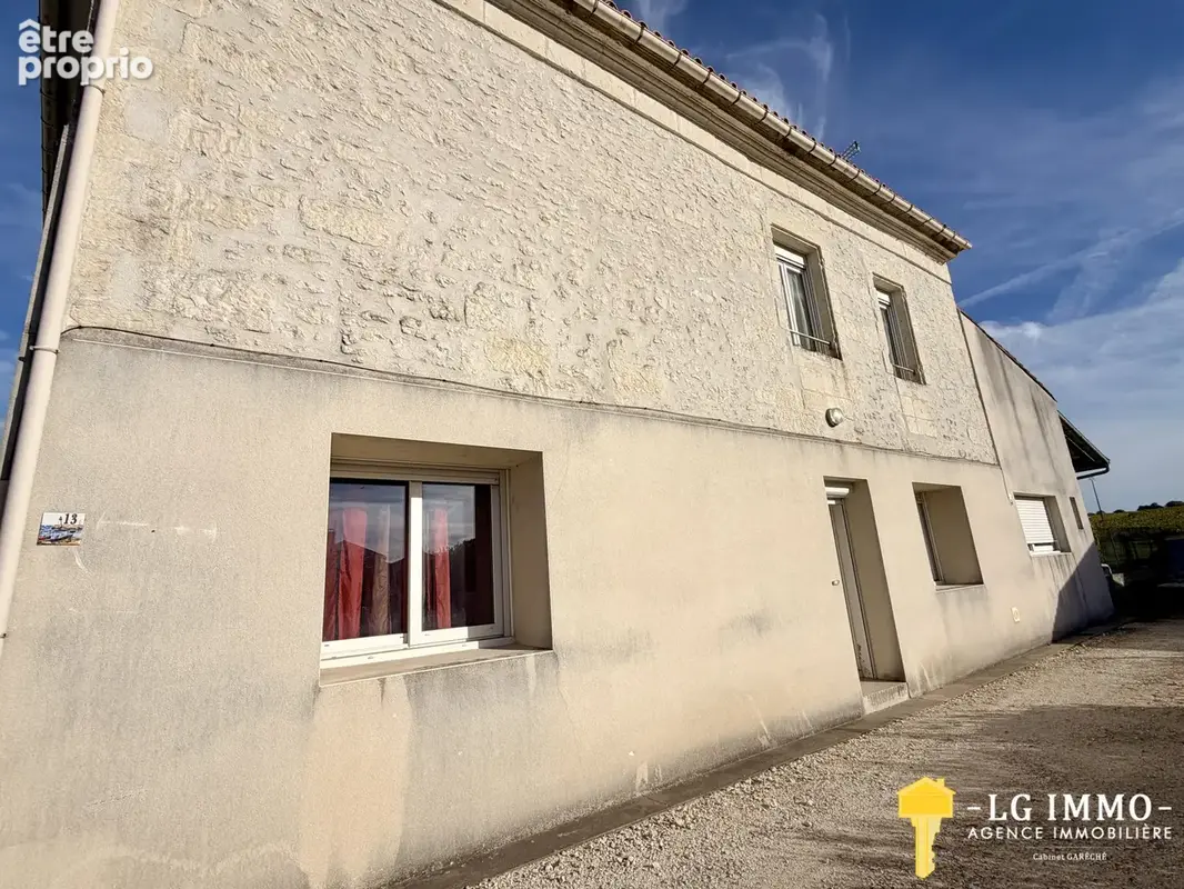 Photo Maison à Lorignac au prix de 147 000€