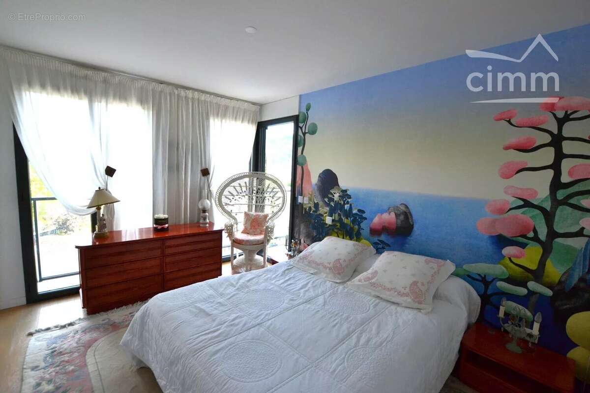 Appartement à SAINT-MAUR-DES-FOSSES