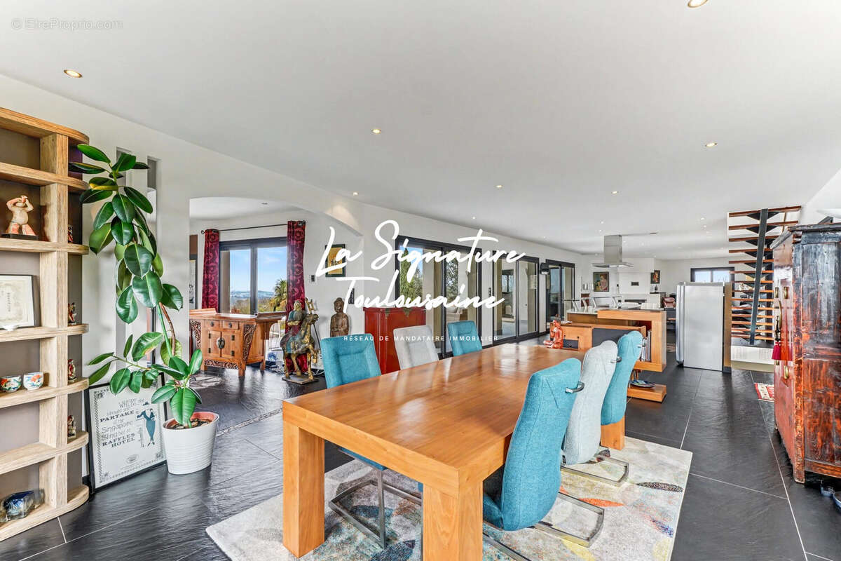 Maison à LACROIX-FALGARDE