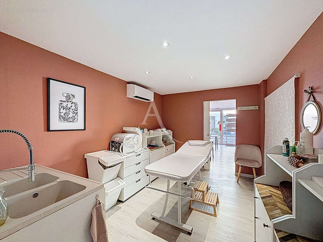 Commerce à NANTEUIL-LES-MEAUX