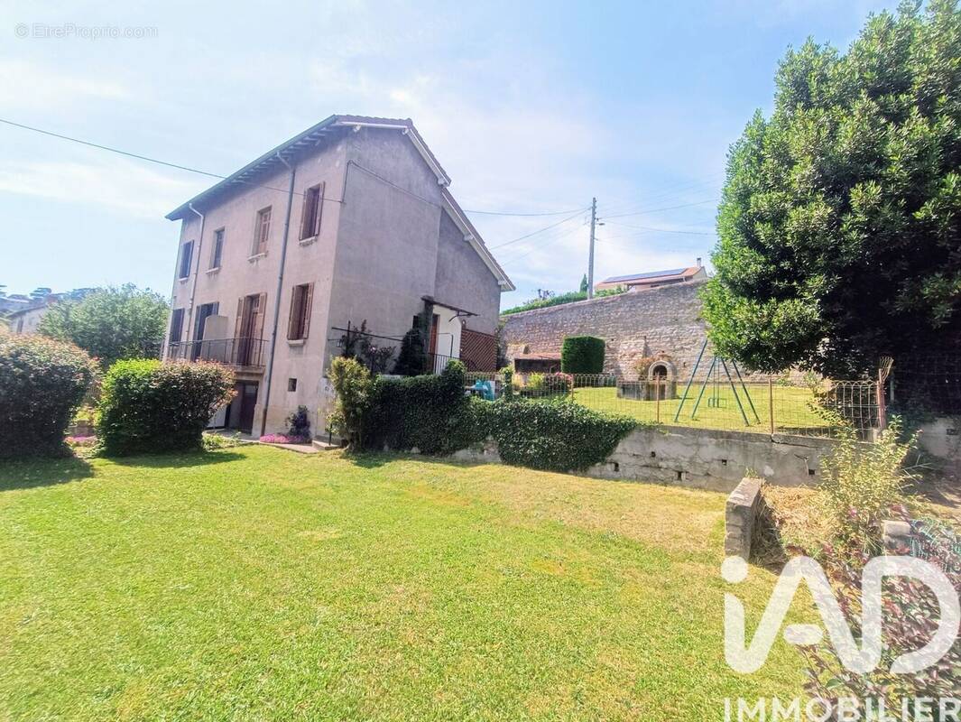 Photo 1 - Maison à SAINT-CHAMOND