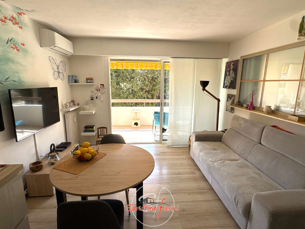 Appartement à VENCE