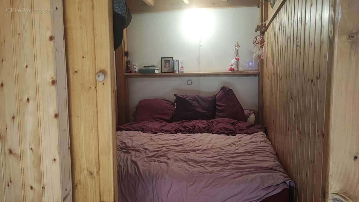 Terrain à SAINT-JEAN-PLA-DE-CORTS