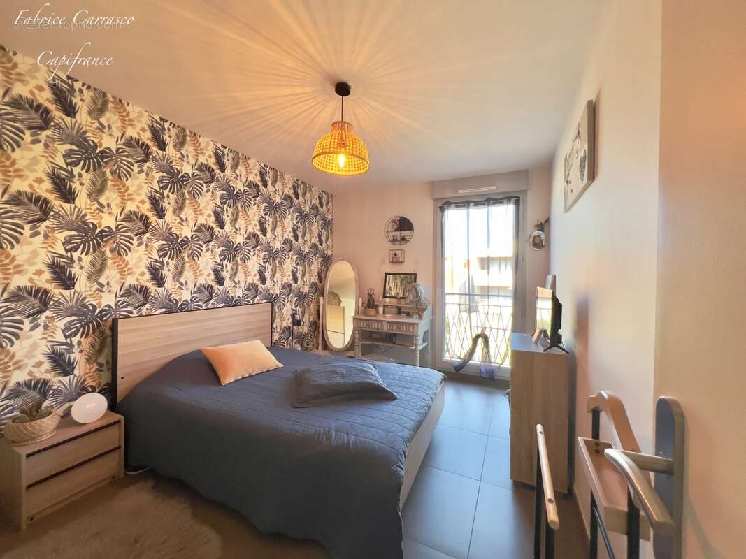Appartement à vendre 3 pièces (63) T3 de 67,60 m² à Aulnat résidence récente et sécurisée - photo 9