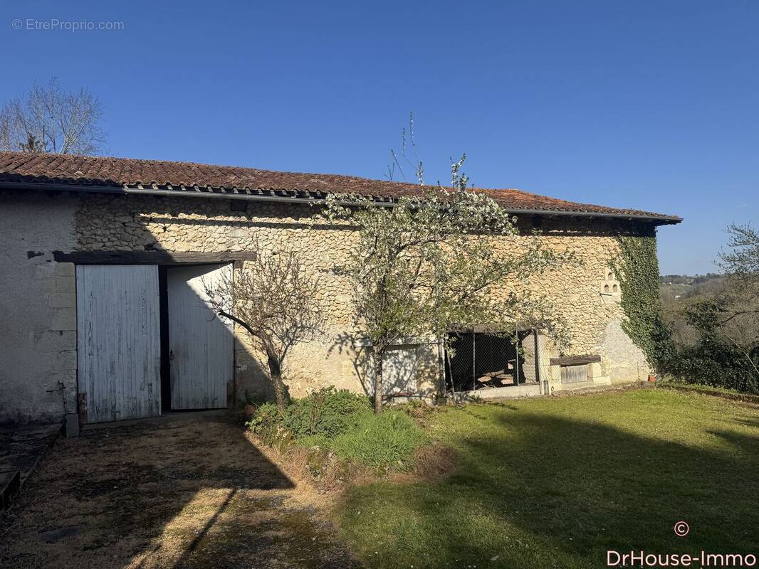 Maison à SAINT-AQUILIN