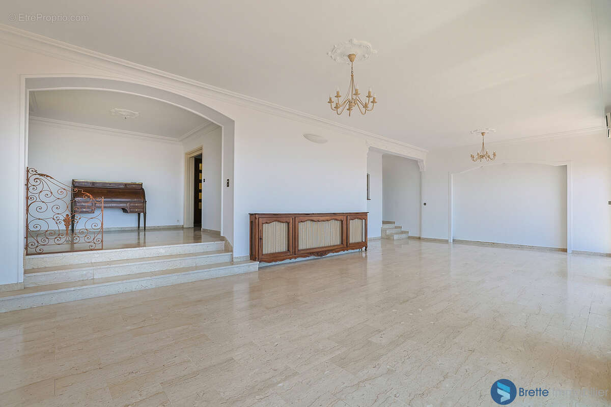 Toulon super faron maison t8 vue mer - photo 9
