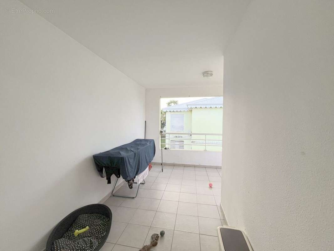 Appartement à PETIT-BOURG