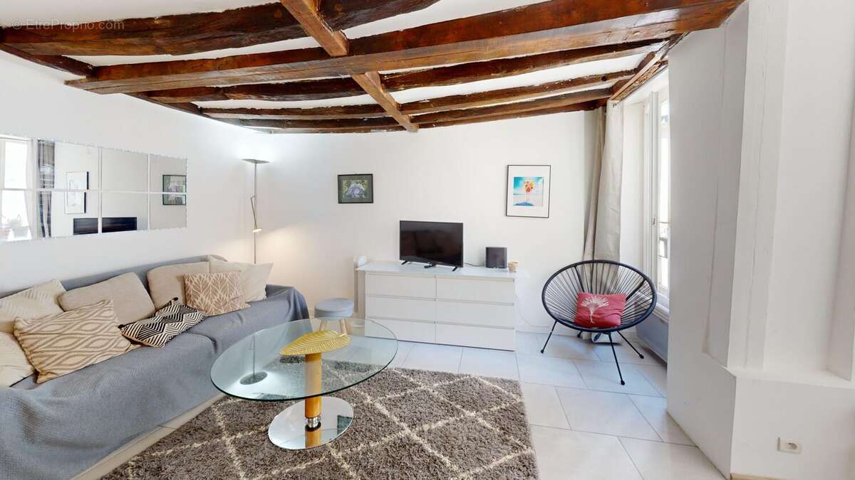 Appartement à PARIS-3E