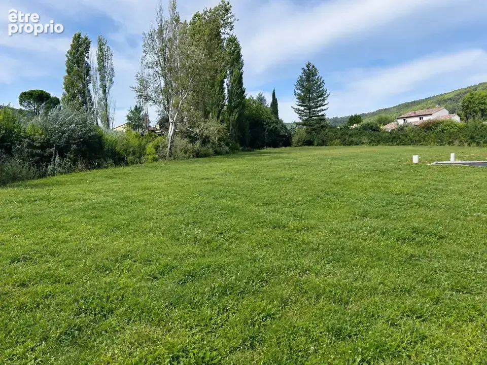 Terrain 950 m² à vendre à Salernes (83690) - photo 3