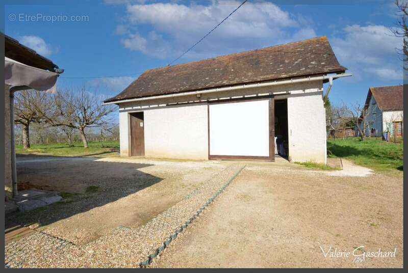 Maison à MONTPON-MENESTEROL