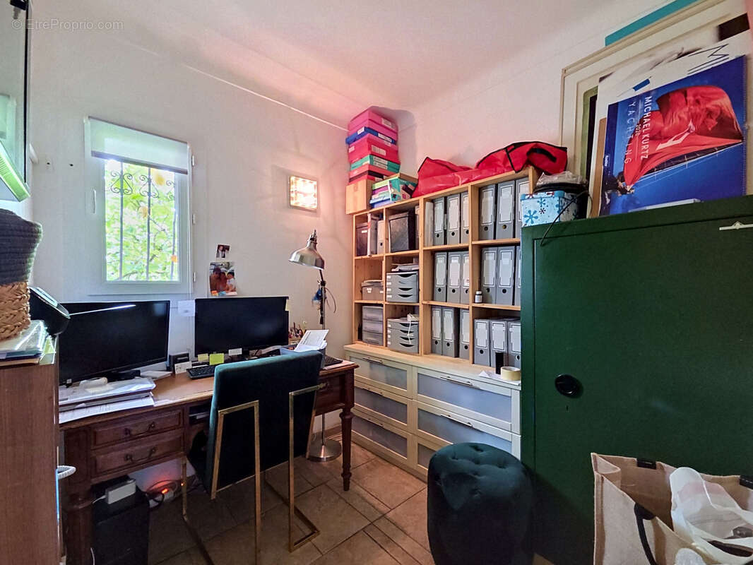 Appartement à VENCE