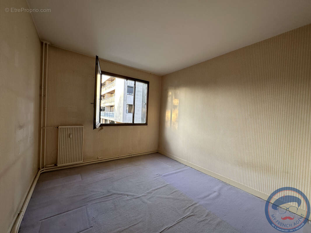 Appartement à SAINT-CYR-SUR-LOIRE