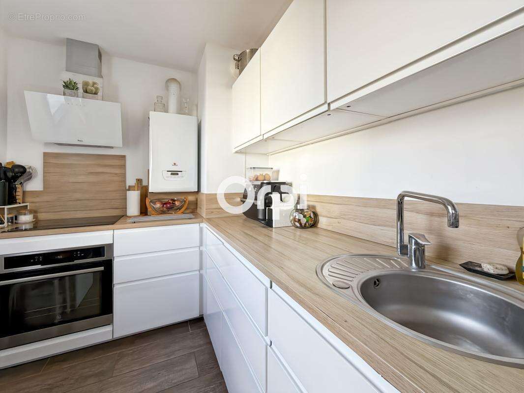 Appartement à MARSEILLE-10E
